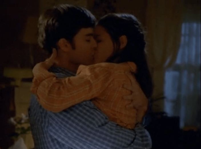 Image: Jack and Joey kissing